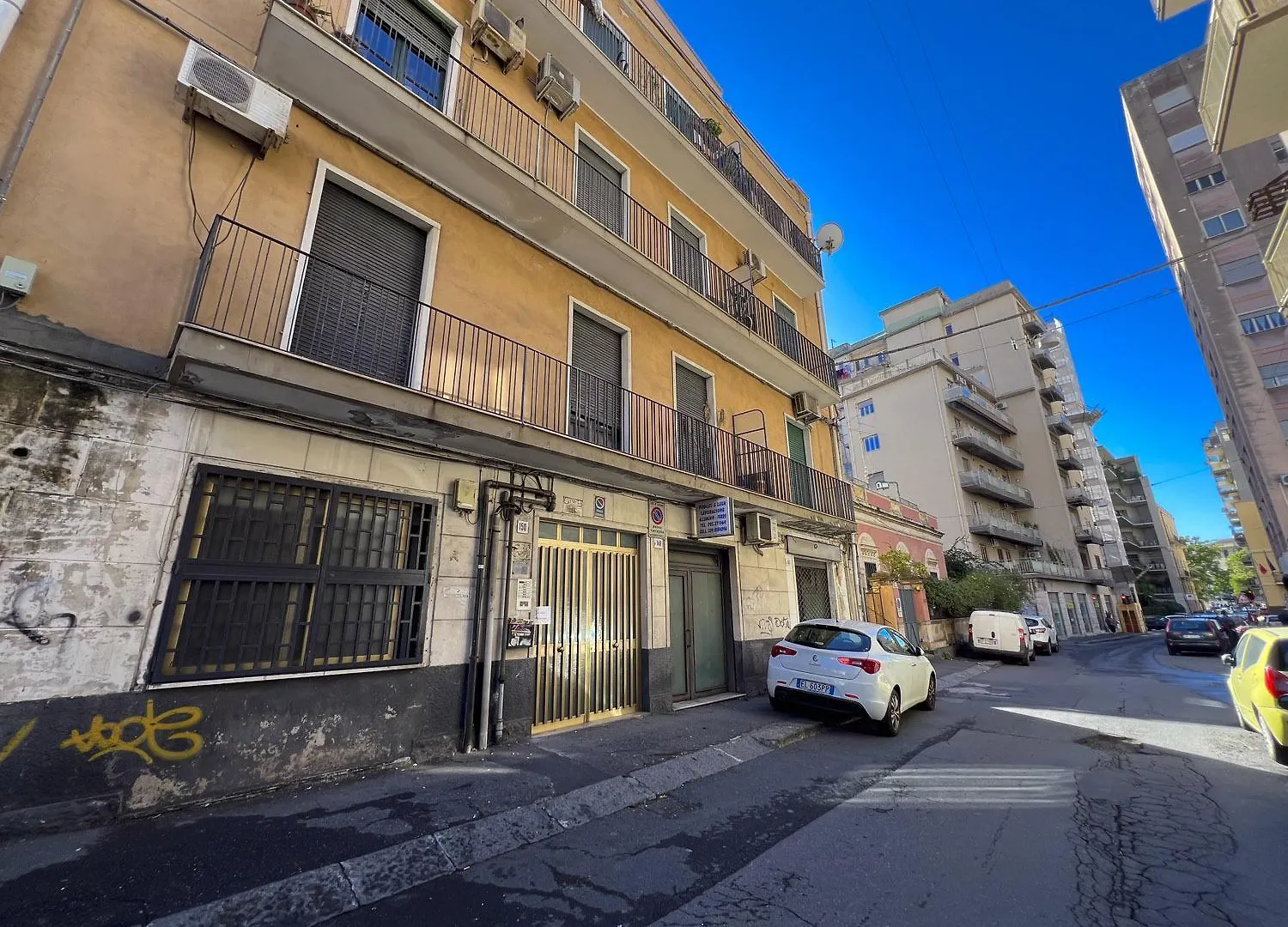 European Apartment - Town Center Self Check-In Catania
